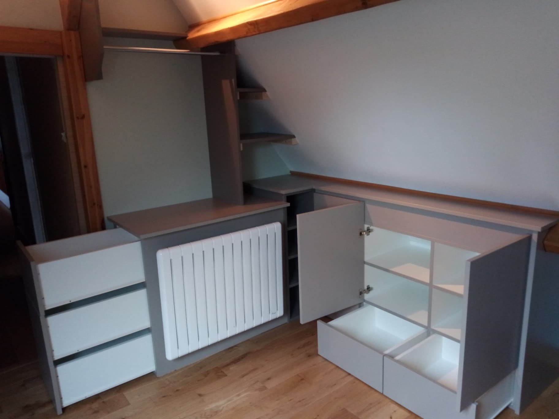 Aménagements chambres – Agencement sur mesure par Mokuton Menuiserie, image 3